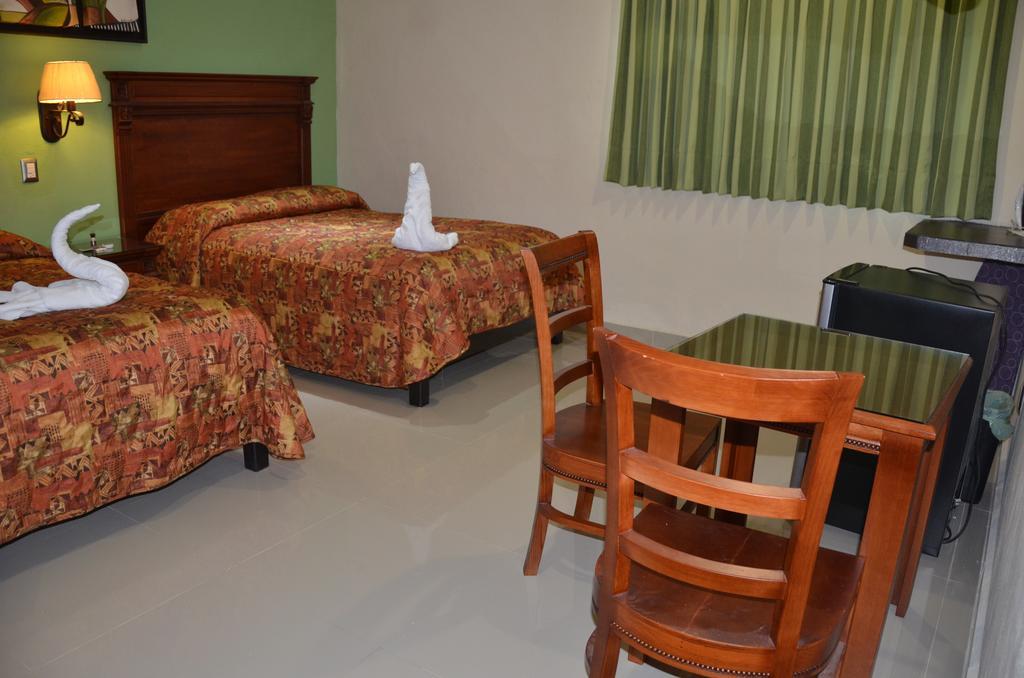 Terracota Corner Rooms Кампече Екстериор снимка
