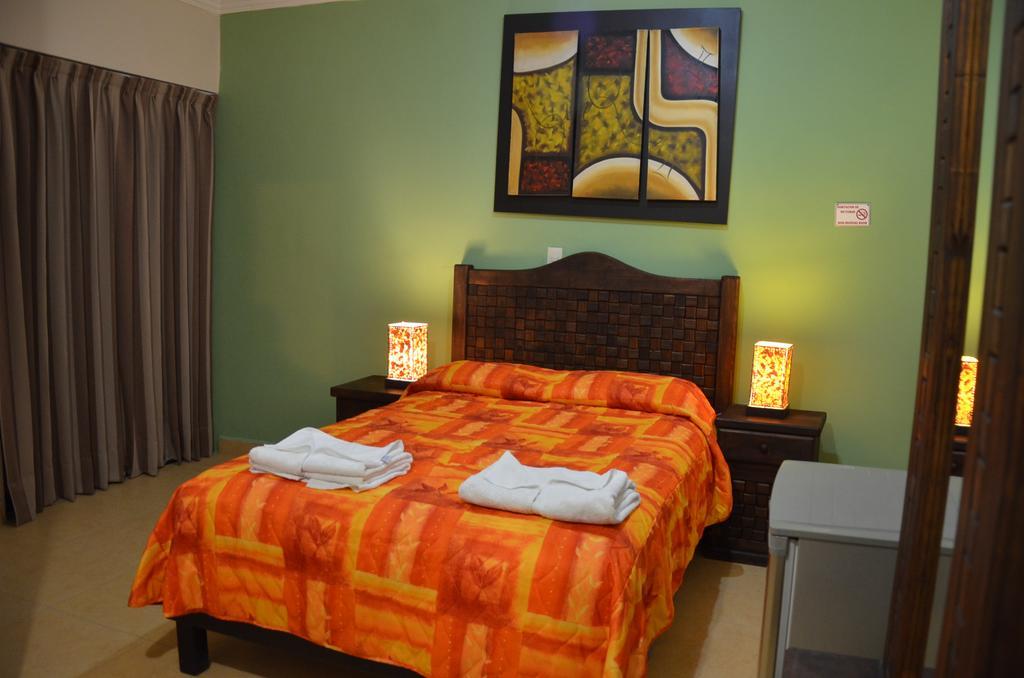Terracota Corner Rooms Кампече Екстериор снимка