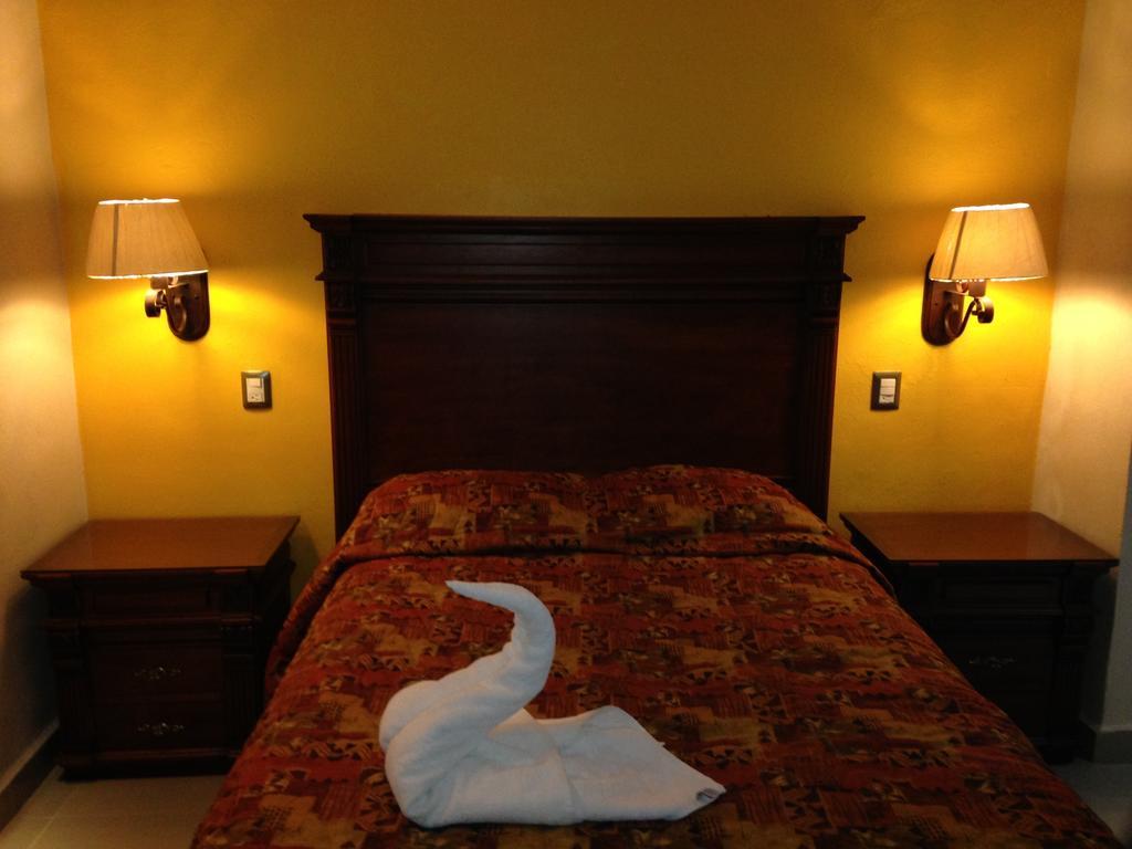 Terracota Corner Rooms Кампече Екстериор снимка