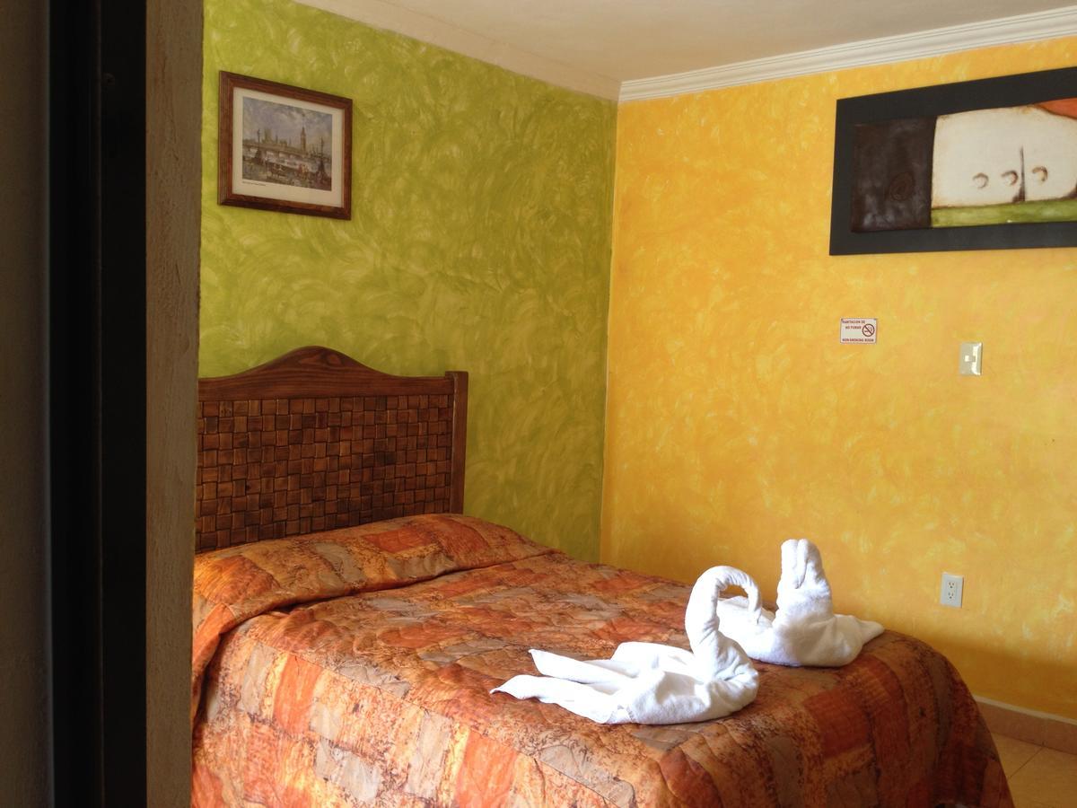 Terracota Corner Rooms Кампече Екстериор снимка