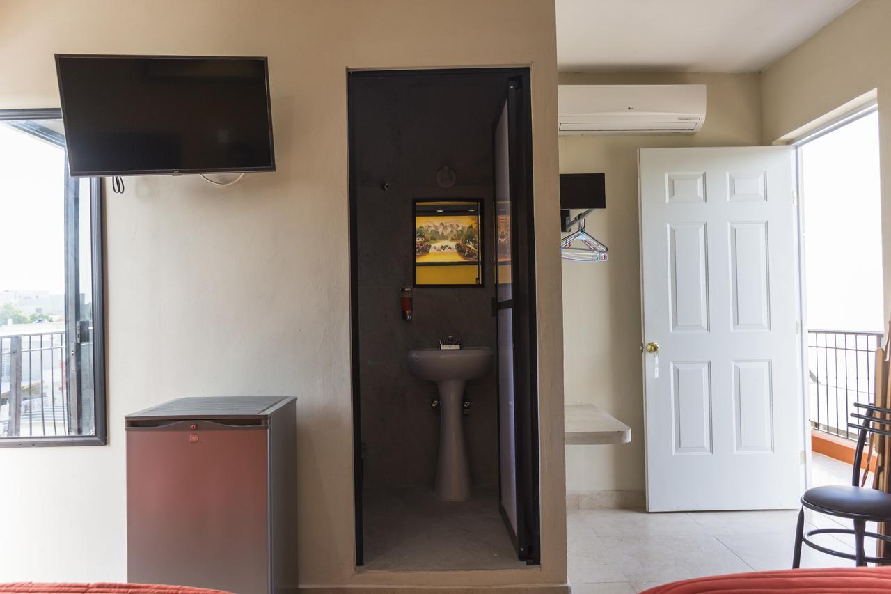 Terracota Corner Rooms Кампече Екстериор снимка