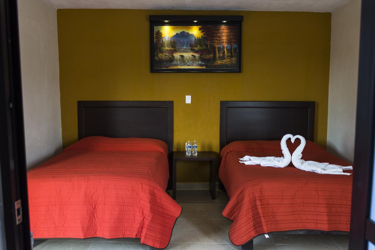 Terracota Corner Rooms Кампече Екстериор снимка
